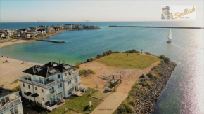 Ferienhaus Strand Hus by Seeblick Ferien ORO, Bestlage am Strand,Sauna,Kamin, Olpenitz
